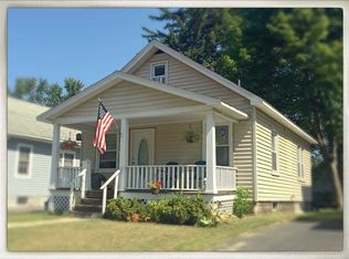8 Robin St, Scotia, NY 12302