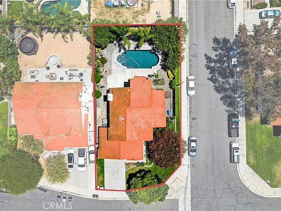 4th image of 45686 Jeronimo St
