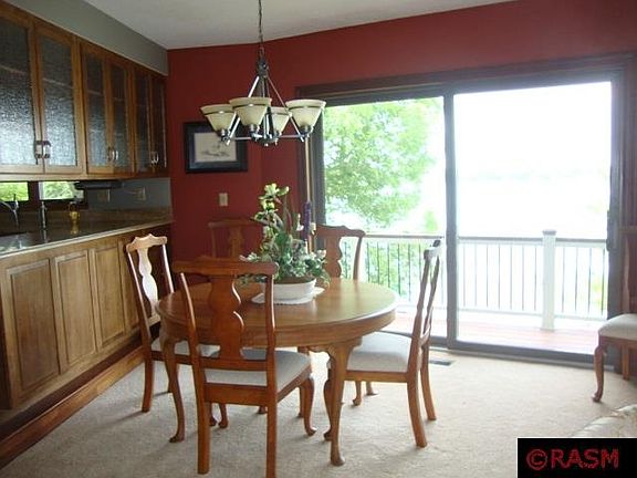 4th image of 6215 Shamrock Dr