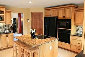 5th image of 2274 Morency Dr