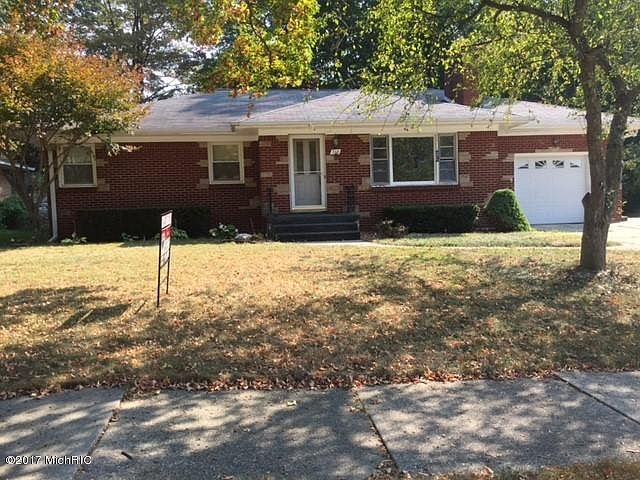 1st image of 718 Strobel Ave NW