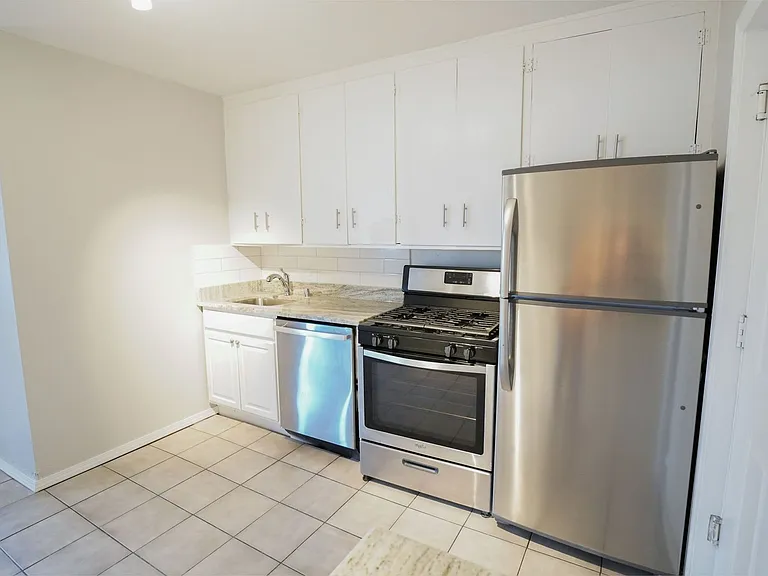 1605 Marshall STP, LLC — Photo 9
