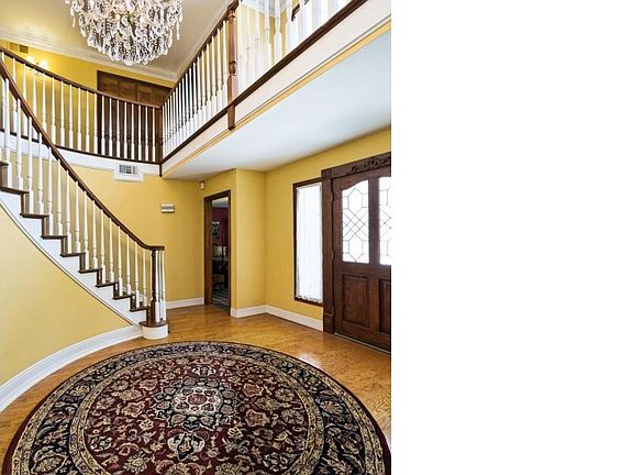 5th image of 2829 Los Fresnos Cir