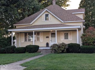 903 N George St, Rushville, IN 46173
