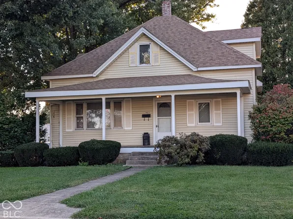 903 N George St, Rushville, IN 46173