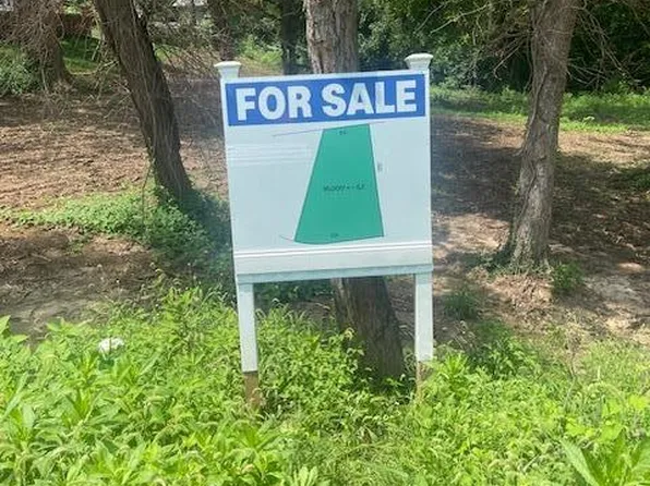 649 S Sappington Rd, Saint Louis, MO 63122