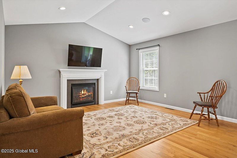3rd image of 47 John Clendon Road