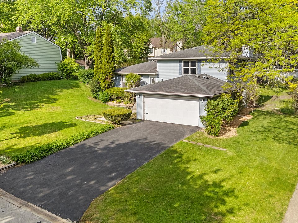 1st image of 405 N Glengarry Dr
