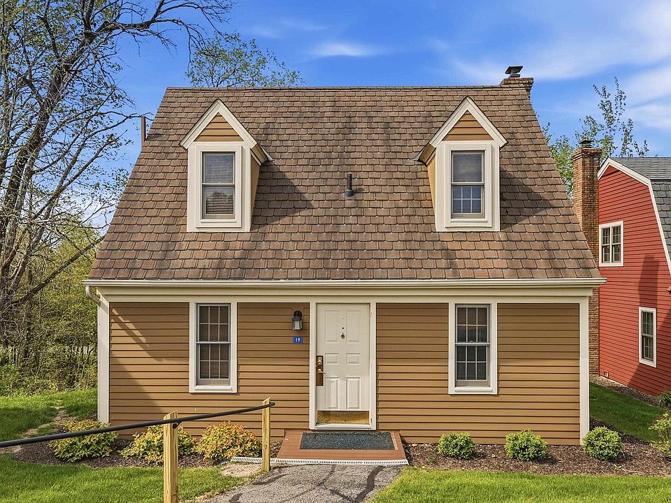 1st image of 19 Settler Ln