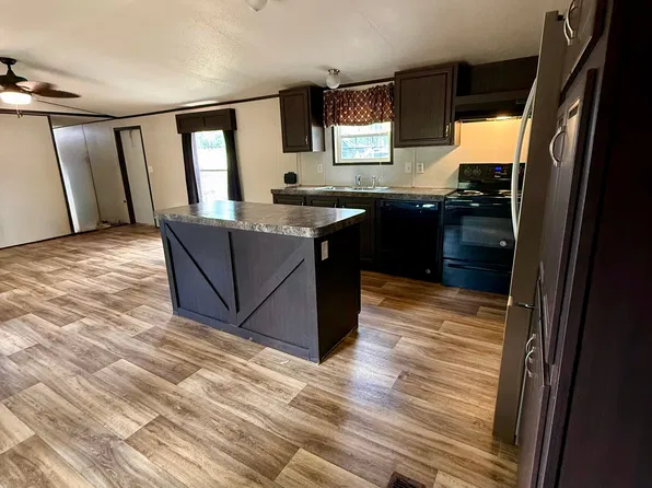 302 Wilkerson Rd, Lufkin, TX 75901