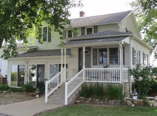 67301 Dogwood Rd, Wakarusa, IN 46573