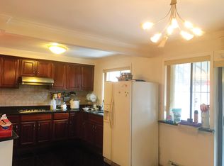 144-00 37th Ave, Flushing, NY 11354