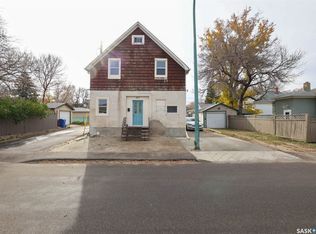 827 15th Avenue, Regina, SK S4N 0V2