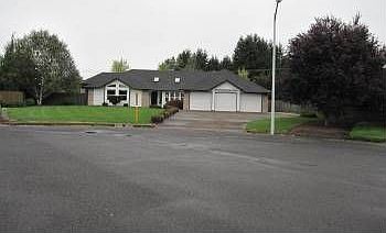 3rd image of 20406 NE 163rd Cir