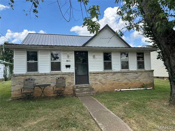 107-105 S Vandervoot St, Park Hills, MO 63601