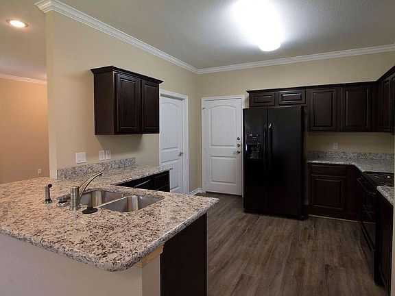5th image of 6929 Vernado Dr