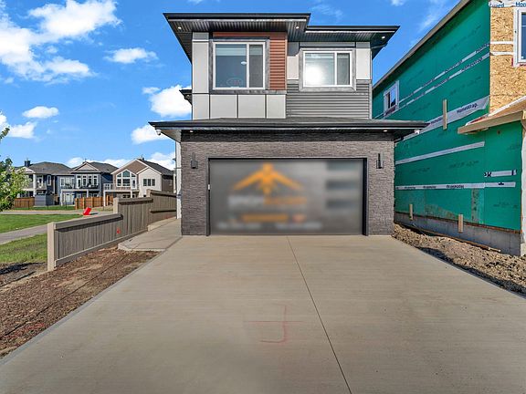 2nd image of 206 Linden Loop