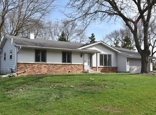 N70W23770 Prides Rd, Sussex, WI 53089