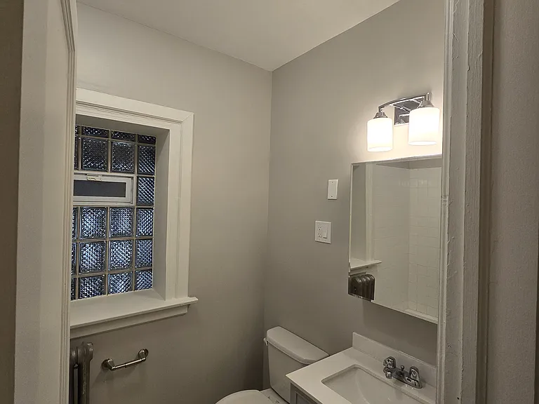 7516 S Phillips Ave #2 — Photo 4