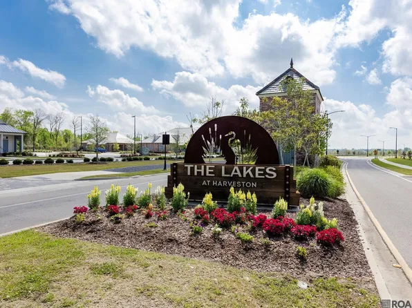 13857 Golden Holly Ln, Baton Rouge, LA 70810