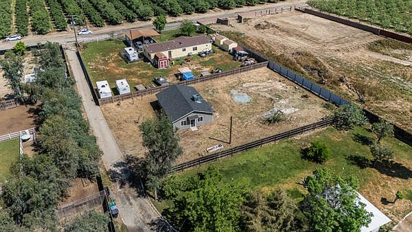 1st image of 2557 E Stanford Avenue