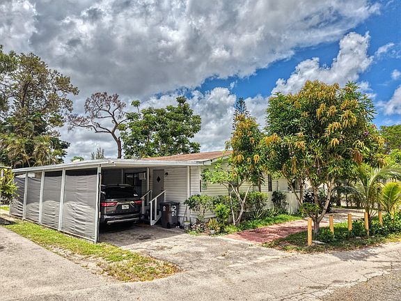 4th image of 6201 18th Street S