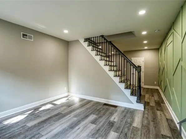 160 East St, Philadelphia, PA 19127