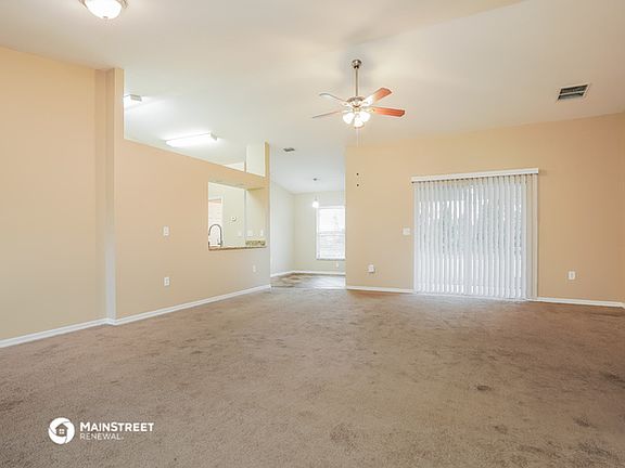 3rd image of 3217 16th St W Unit 1