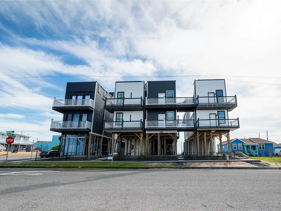 807 Avenue K #G