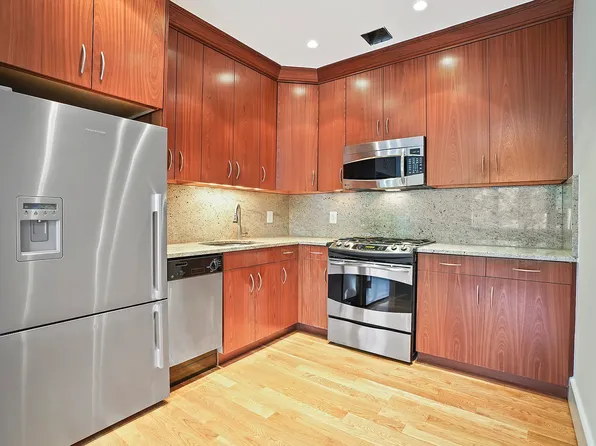 6833 Shore Rd APT 1A, Brooklyn, NY 11220