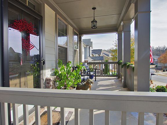 4th image of 607 Stone Hill Dr