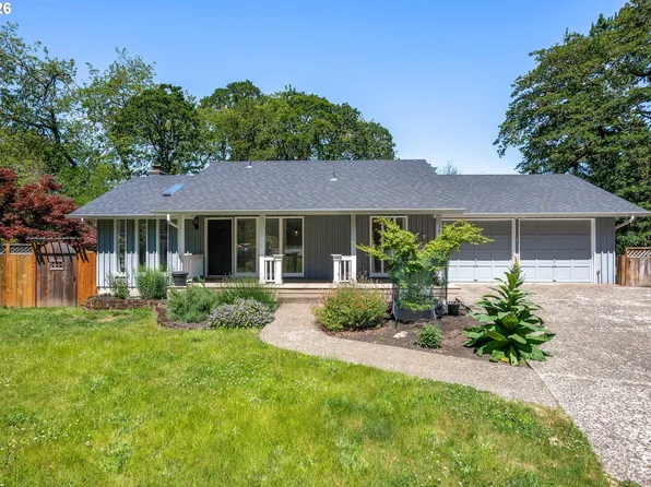 3823 Wilshire Ln, Eugene, OR 97405