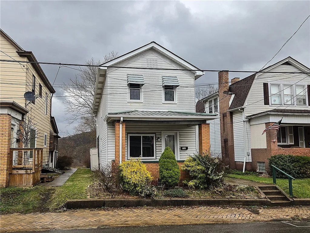 731 Penn Ave photo 1
