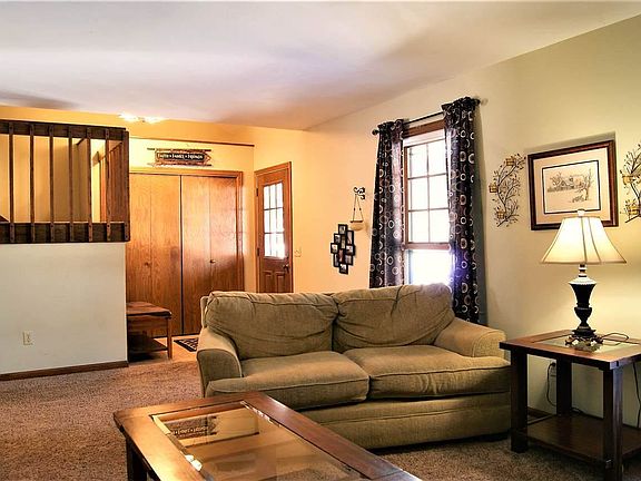 3rd image of 7010 Country Village Dr