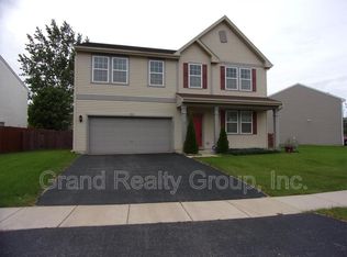 748 Beethoven St, Volo, IL 60073