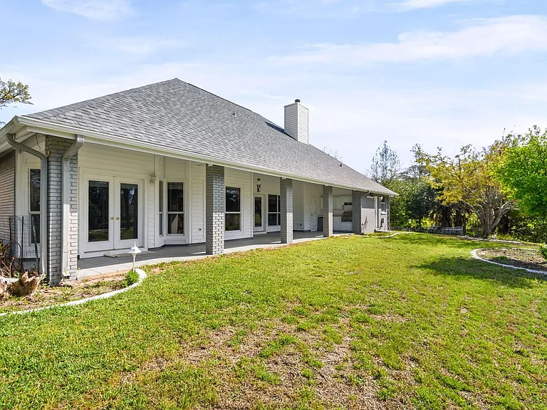 83 Lake Lorraine Cir — Photo 55