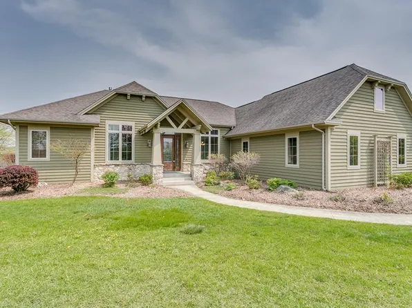 7178 Ida Red Rd Unit 46, Egg Harbor, WI 54209