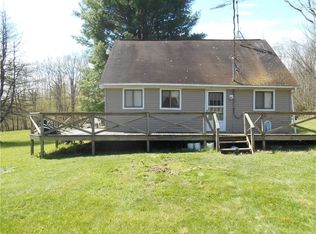 4225 Jack Russell Rd, Penn Yan, NY 14527