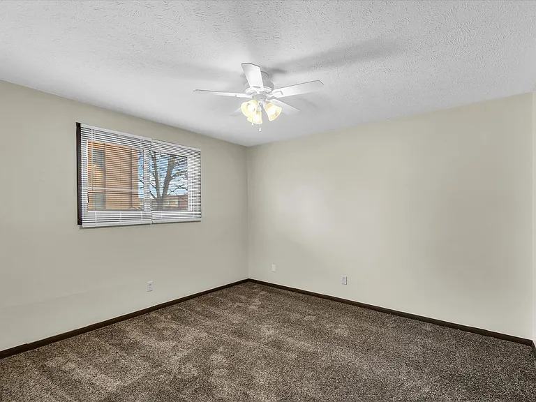 6 Willedrob Rd — Photo 24