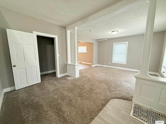 3rd image of 3009 Walnut Ct