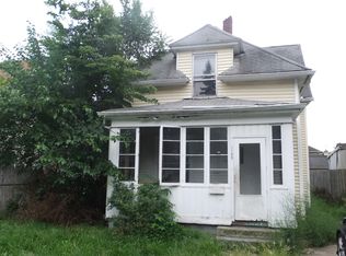 1120 E Broadway St, South Bend, IN 46601