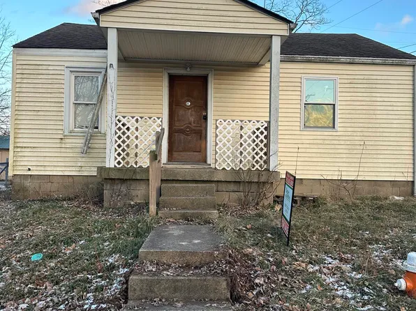 202 Coolidge Pl, Connersville, IN 47331