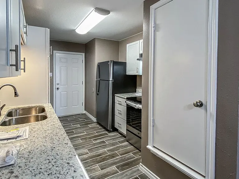 2208 Shoemaker Dr #A — Photo 10