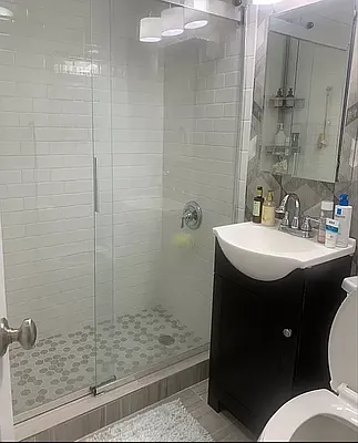 Rented by Voro New York | media 13