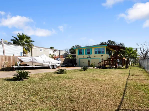 1041 16th Street, San Leon, TX 77539