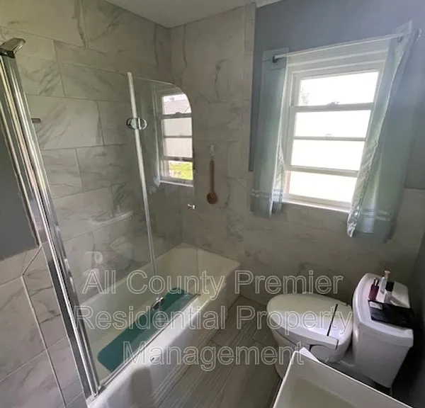 130 Hazel Ave — Photo 7