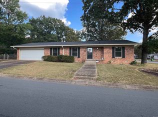 6100 Meadowbrook Ln, N Little Rock, AR 72118