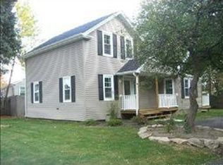 190 George Arden Ave, Warwick, RI 02886