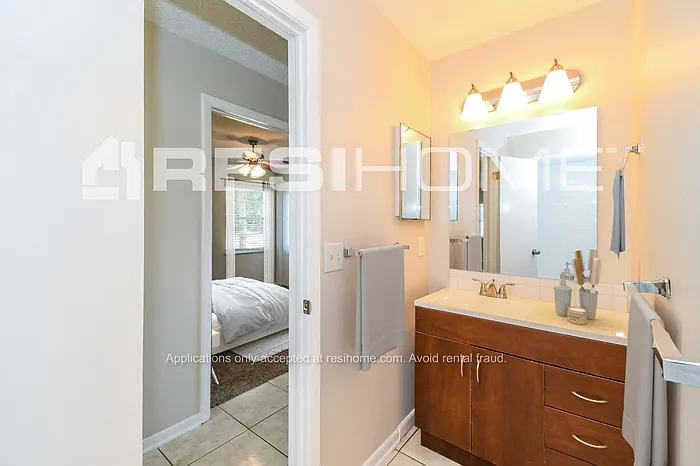 8368 Geoffrey Ct — Photo 11