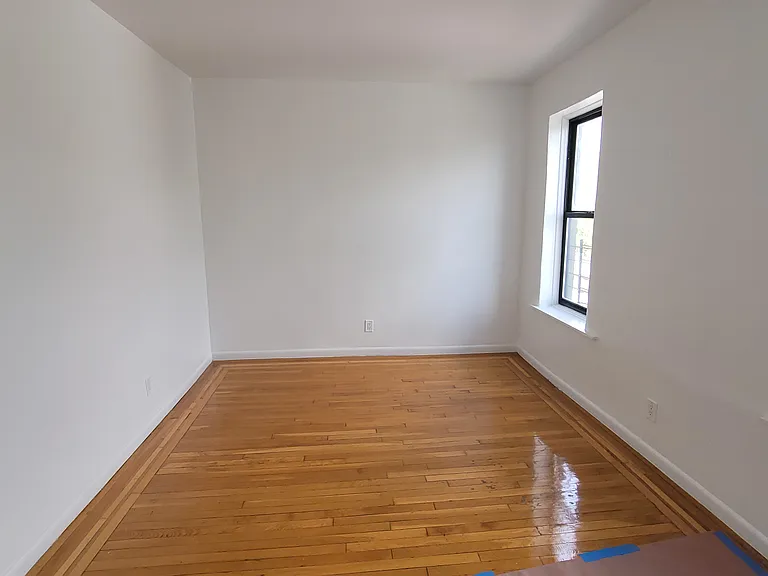 3230 Steuben Ave #DI — Photo 6